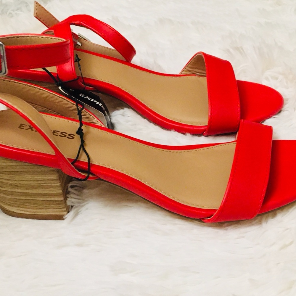 Express Heels
